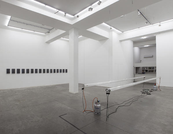 Carsten Nicolai, 334m/s, 2007